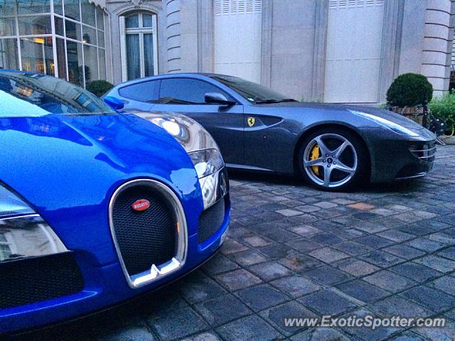 Bugatti Veyron spotted in Paris, France