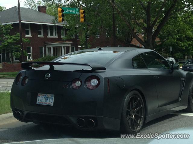 [http://www.exoticspotter.com/images/137/136977.jpg]