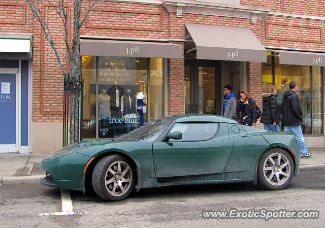 Tesla Roadster spotted in Columbus, Ohio