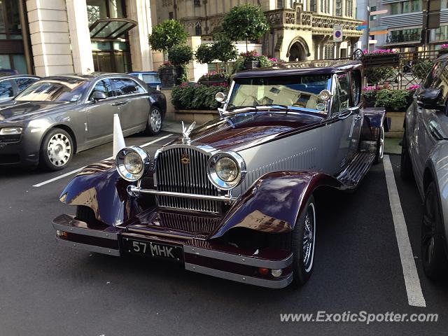 Other Kit Car spotted in London, United Kingdom
