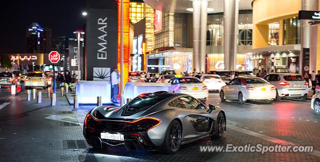 Mclaren P1 spotted in Dubai, United Arab Emirates