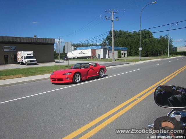 Dodge Viper spotted in Saint-Hyacinthe, Canada