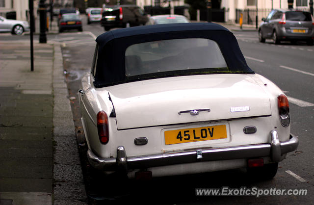 Rolls Royce Corniche spotted in London, United Kingdom