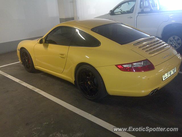 Porsche 911 spotted in Sandton, South Africa