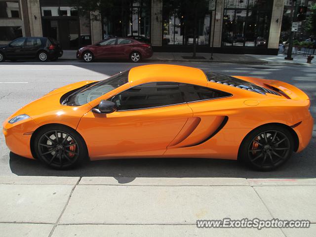 Mclaren MP4-12C spotted in Chicago, Illinois