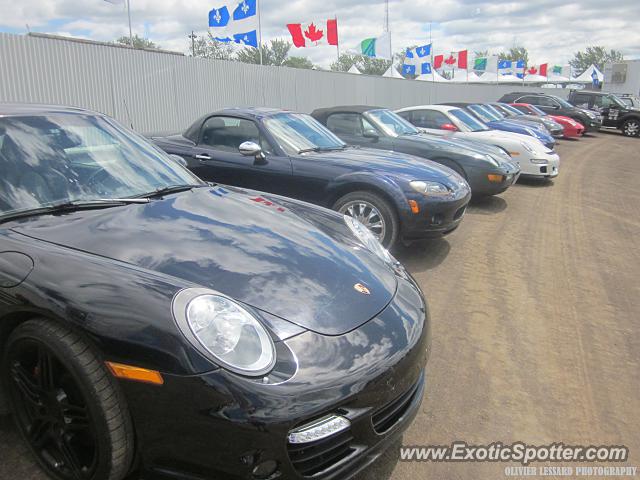 Porsche 911 GT3 spotted in Trois-Rivières, Canada