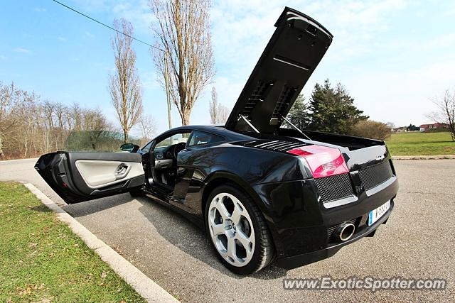 Lamborghini Gallardo spotted in Le Touquet, France