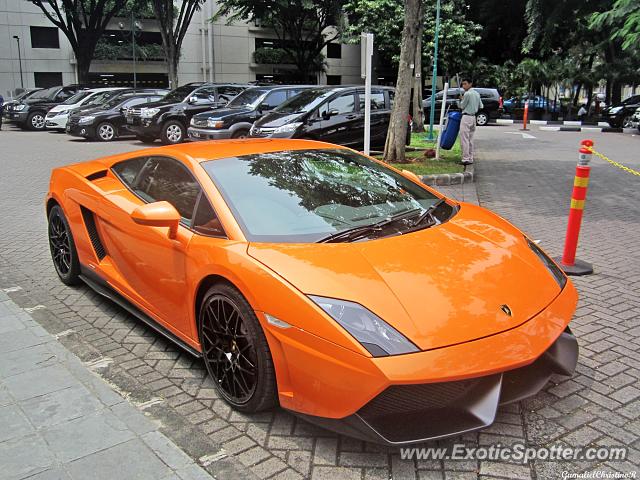 Lamborghini Gallardo spotted in Jakarta, Indonesia on 02 ...