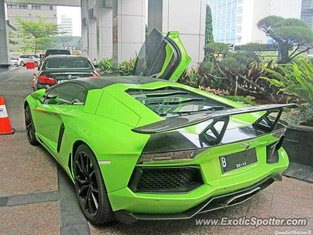 Lamborghini Aventador spotted in Jakarta, Indonesia