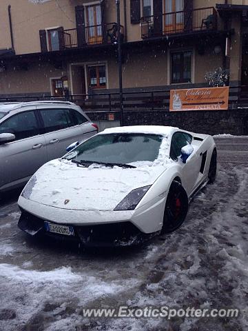 Lamborghini Gallardo spotted in Foppolo, Italy
