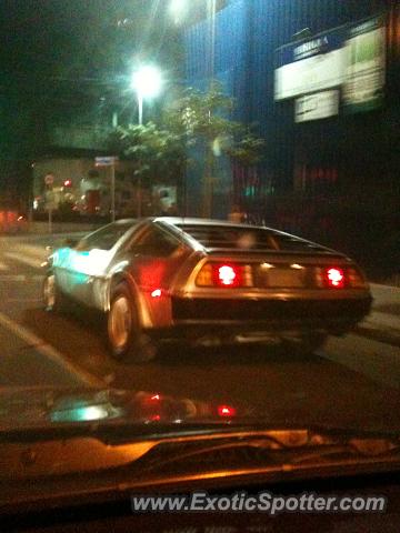 DeLorean DMC-12 spotted in São Paulo, Brazil