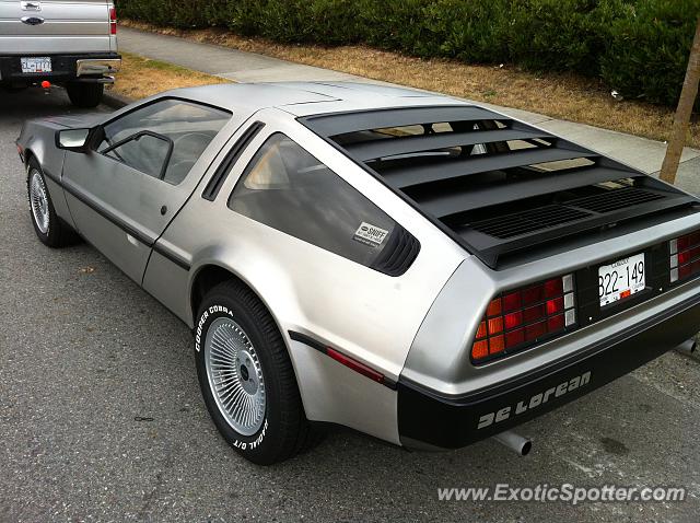 DeLorean DMC-12 spotted in Vancouver, Canada