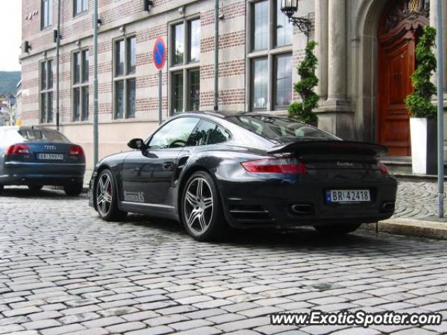 Porsche 911 Turbo spotted in Bergen, Norway