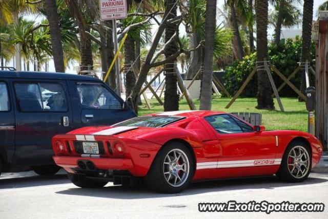 Ford GT spotted in Miami, Florida