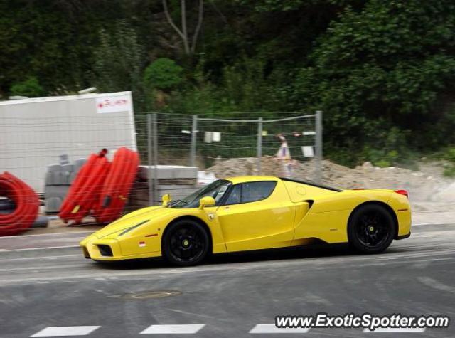 Ferrari Enzo spotted in Paris, France
