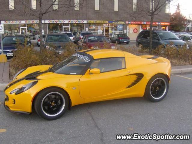 Lotus Elise spotted in Ottawa, Canada