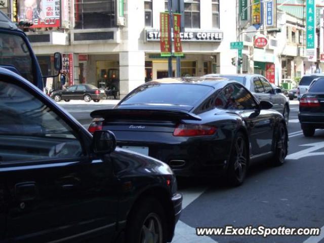 Porsche 911 Turbo spotted in Taichung, Taiwan