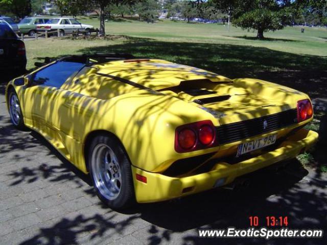 Lamborghini Diablo spotted in Sydney, Australia