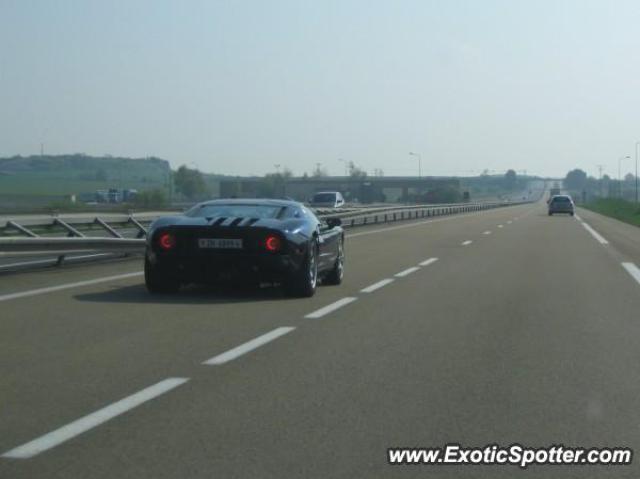 Ford GT spotted in HIGHWAY, France