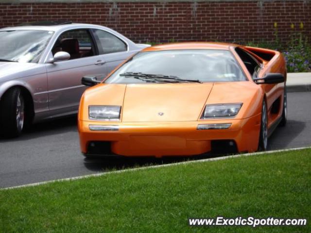Lamborghini Diablo spotted in Locust valley, New York