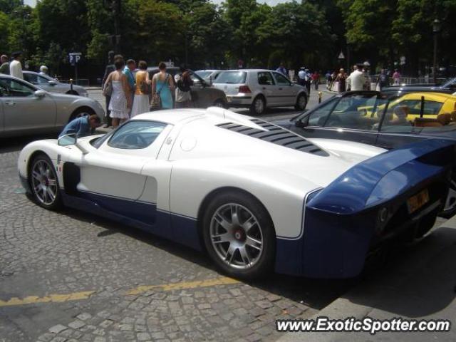 Maserati MC12 spotted in Paris, France