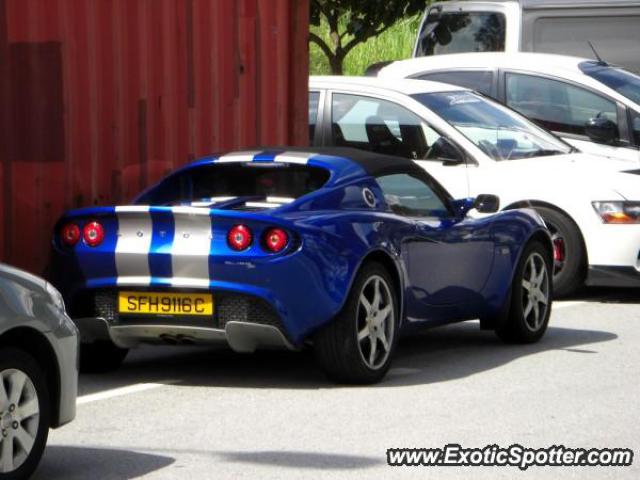 Lotus Elise spotted in Singapore, Singapore