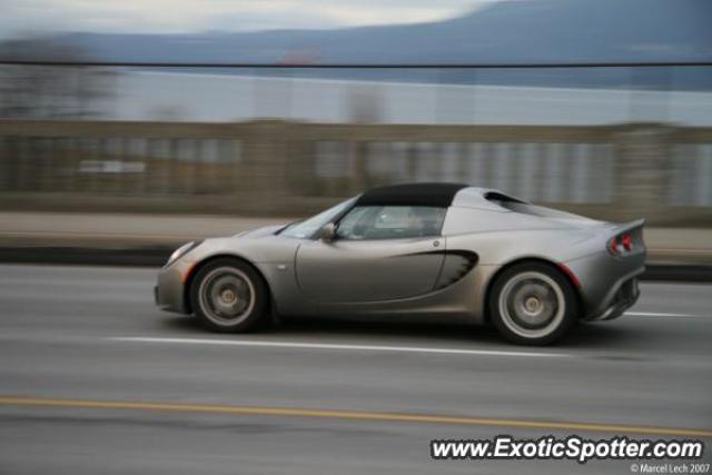 Lotus Elise spotted in Vancouver, Canada