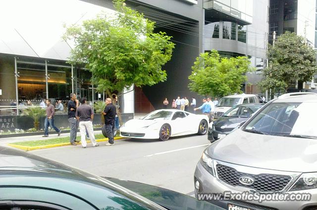 Ferrari 458 Italia spotted in Lima, Peru