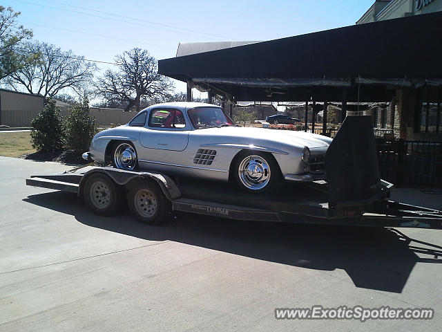 Mercedes 300SL spotted in Mansfield, Texas