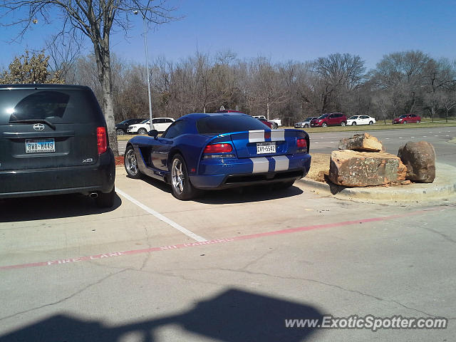 Dodge Viper spotted in Mansfield, Texas