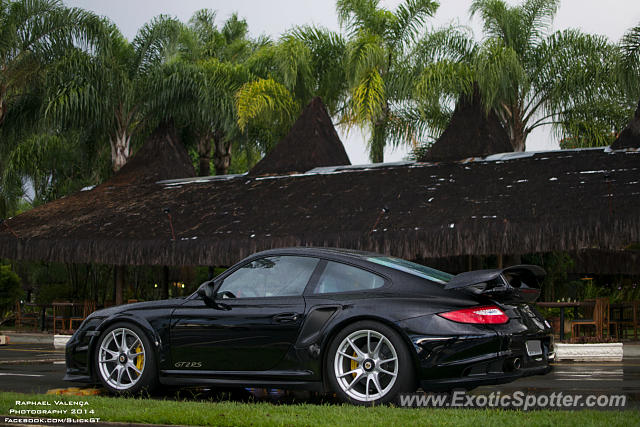 Porsche 911 GT2 spotted in Brasilia, Brazil