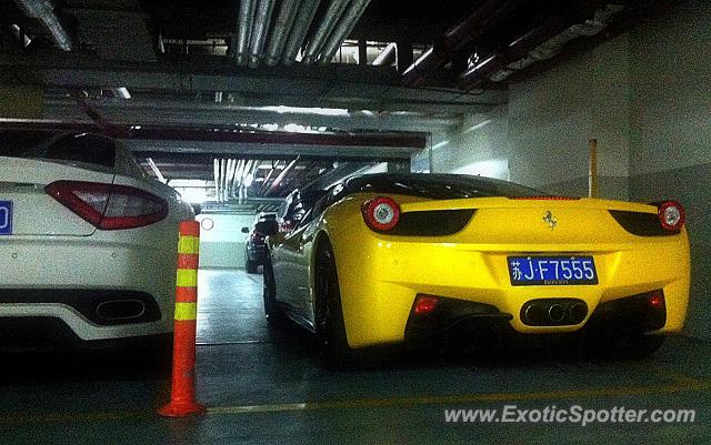 Ferrari 458 Italia spotted in Shanghai, China