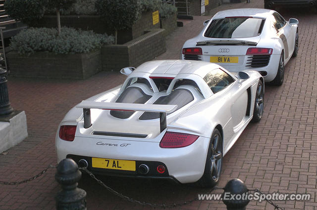 Porsche Carrera GT spotted in London, United Kingdom