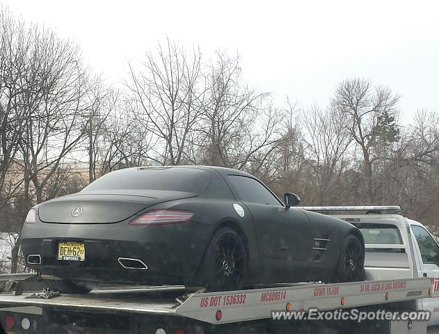 Mercedes SLS AMG spotted in Rt 287 North, New Jersey