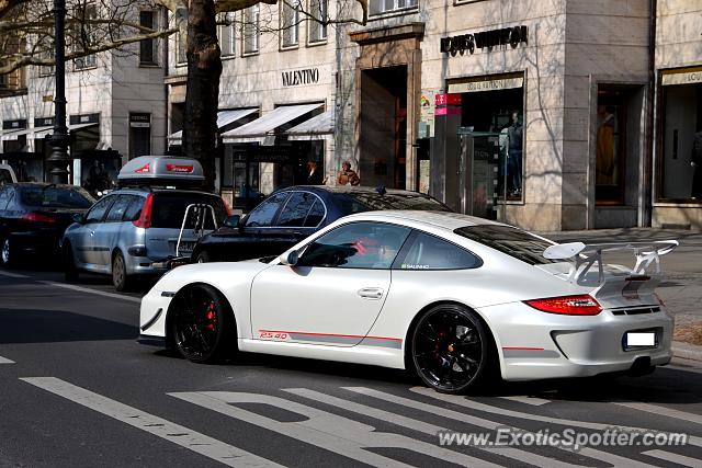 Porsche 911 GT3 spotted in Berlin, Germany