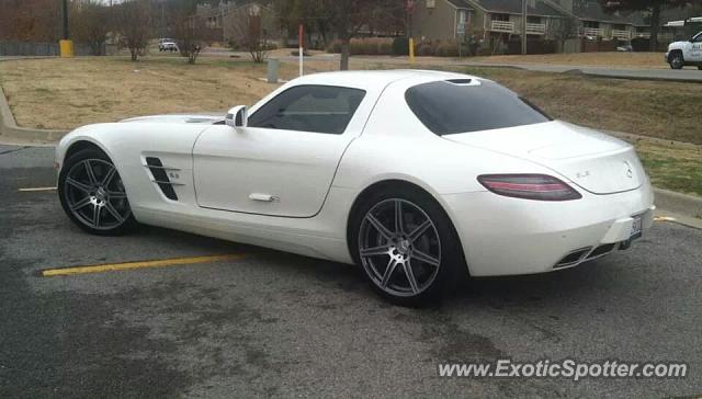 Mercedes SLS AMG spotted in Tulsa, Oklahoma