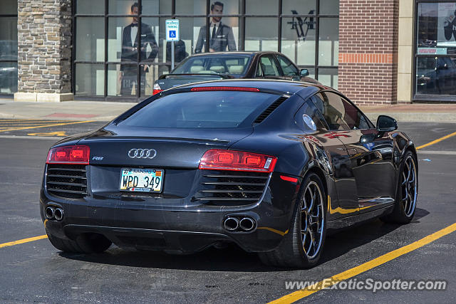 Audi R8 spotted in Overland Park, Kansas