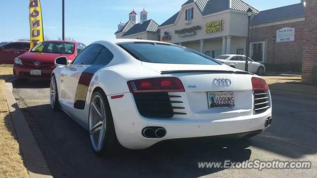 Audi R8 spotted in Tulsa, Oklahoma
