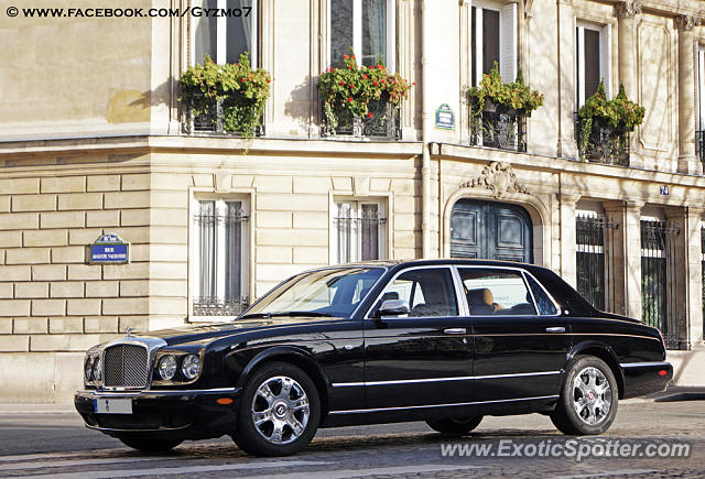 Bentley Arnage spotted in Paris, France