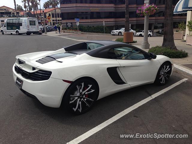 Mclaren MP4-12C spotted in La Jolla, California