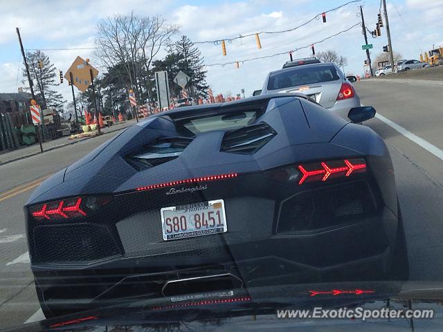 Lamborghini Aventador spotted in Northfield, Illinois