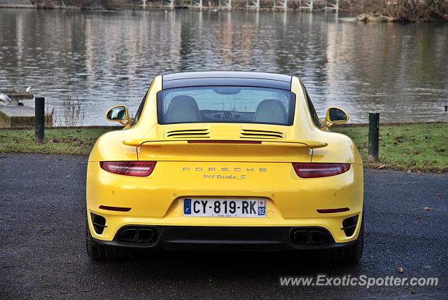 Porsche 911 Turbo spotted in Le Touquet, France