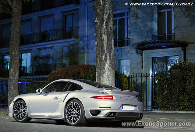 Porsche 911 Turbo spotted in Paris, France