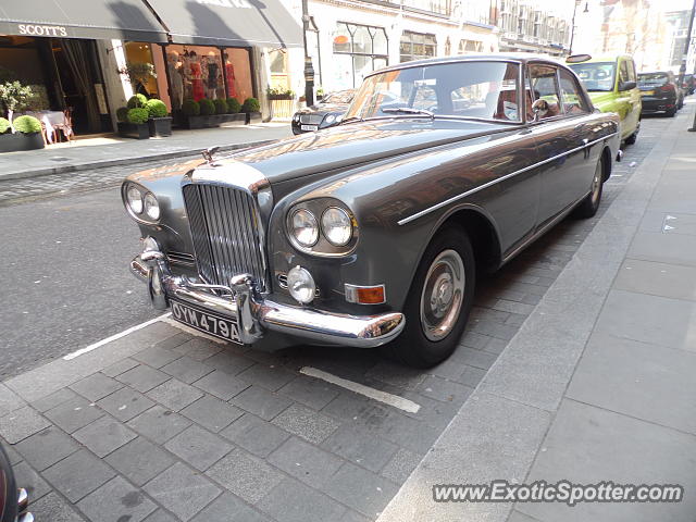 Bentley S Series spotted in London, United Kingdom