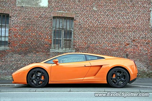 Lamborghini Gallardo spotted in Lille, France