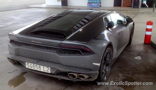 Lamborghini Huracan spotted in Seville, Spain