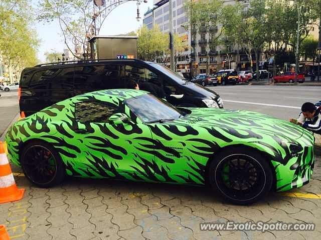 Mercedes SLS AMG spotted in Barcelona, Spain