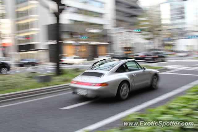 Porsche 911 spotted in Osaka, Japan