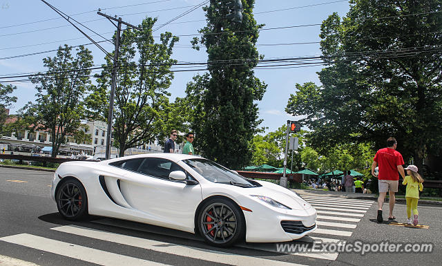Mclaren MP4-12C spotted in Greenwich, Connecticut