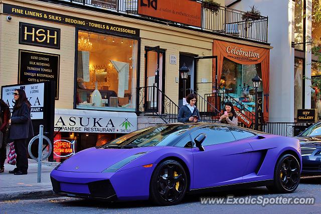 Lamborghini Gallardo spotted in Toronto, Canada